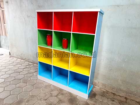 Jual Murah Lemari Loker Kayu PAUD TK Aceh Tengah
