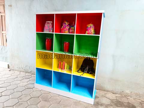 Jual Murah Lemari Loker Kayu PAUD TK Bangka Selatan