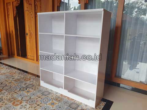 Jual Murah Lemari Loker Kayu PAUD TK Bulukumba