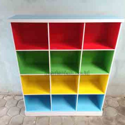 Jual Murah Lemari Loker Kayu PAUD TK Kapuas