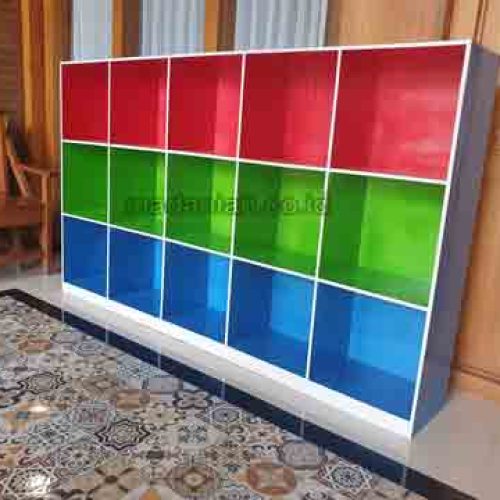 Jual Murah Lemari Loker Kayu PAUD TK Majene