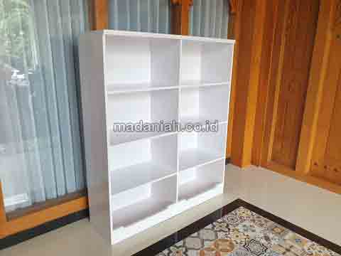 Jual Murah Lemari Loker Kayu PAUD TK Puncak