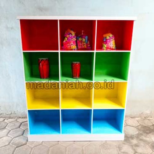 Jual Murah Lemari Loker Kayu PAUD TK Tana Toraja