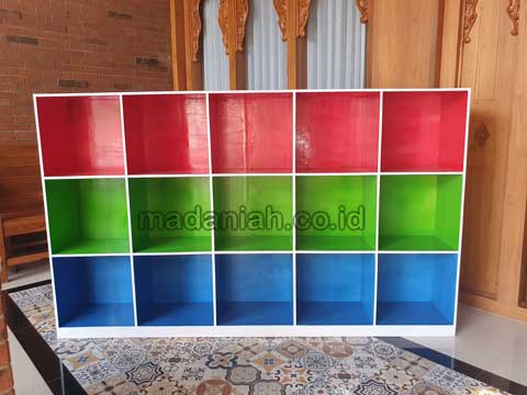Jual Murah Lemari Loker Kayu PAUD TK Yalimo