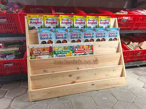 Jual Murah Lemari Loker Rak Kayu PAUD TK Bantaeng