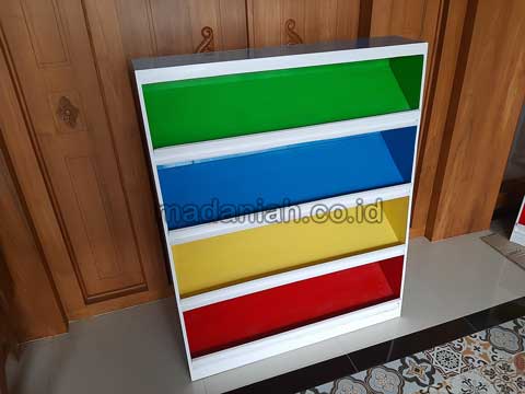 Jual Murah Lemari Loker Rak Kayu PAUD TK Belitung Timur