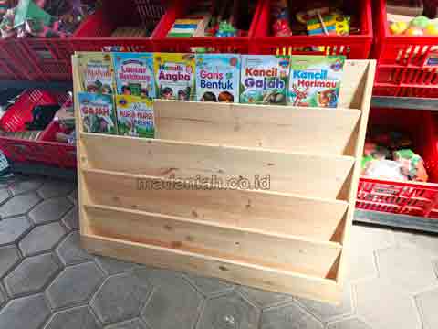 Jual Murah Lemari Loker Rak Kayu PAUD TK Kota Sorong