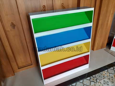 Jual Murah Lemari Loker Rak Kayu PAUD TK Lingga