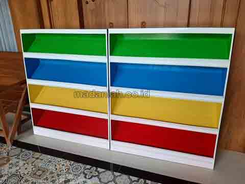Jual Murah Lemari Loker Rak Kayu PAUD TK Payakumbuh