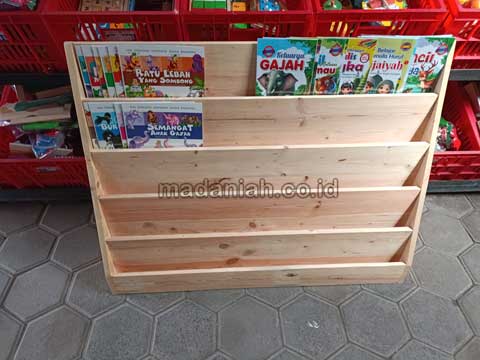 Jual Murah Lemari Loker Rak Kayu PAUD TK Siak