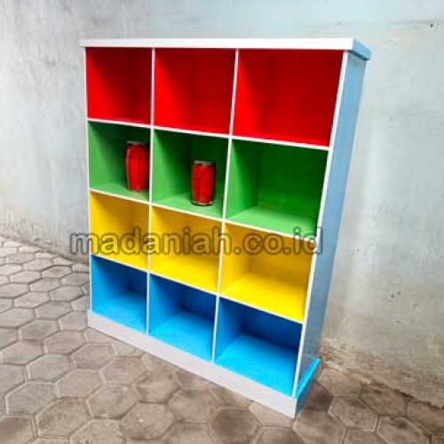 Pabrik Lemari Loker Kayu PAUD TK Kepulauan Sula Pabrik Lemari Loker Kayu PAUD TK Kepulauan Sula