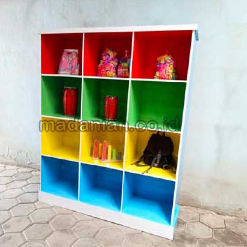 Pabrik Lemari Loker Kayu PAUD TK Manggarai Timur