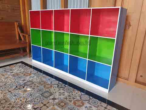 Pabrik Lemari Loker Kayu PAUD TK Polewali Mandar