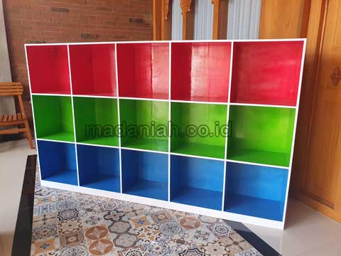 Pabrik Lemari Loker Kayu PAUD TK Takalar
