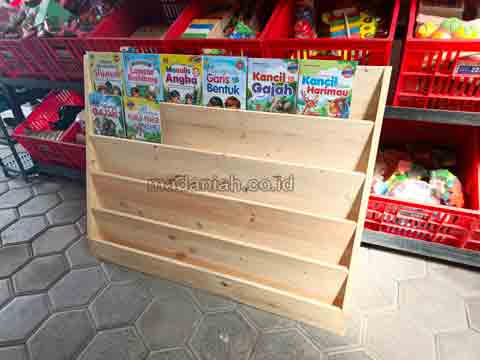Pabrik Lemari Loker Rak Kayu PAUD TK Bolaang Mongondow Timur
