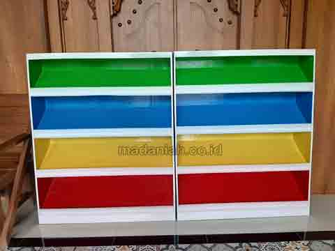 Pabrik Lemari Loker Rak Kayu PAUD TK Buol