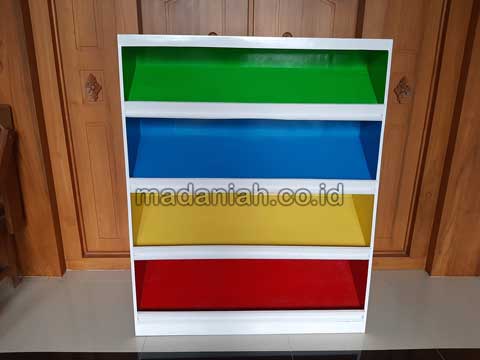 Pabrik Lemari Loker Rak Kayu PAUD TK Halmahera Timur