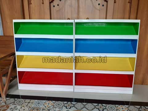 Pabrik Lemari Loker Rak Kayu PAUD TK Malaka