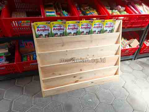 Pabrik Lemari Loker Rak Kayu PAUD TK Seruyan