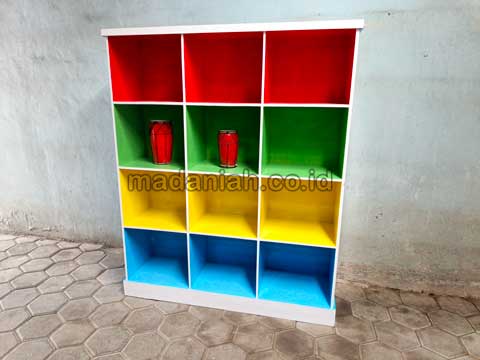 Produsen Lemari Loker Kayu PAUD TK Biak Numfor