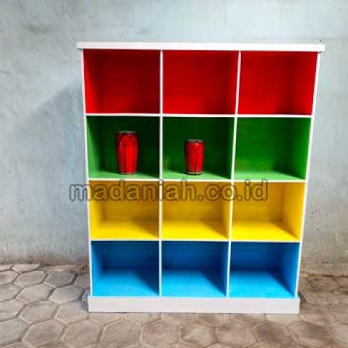 Produsen Lemari Loker Kayu PAUD TK Bulungan