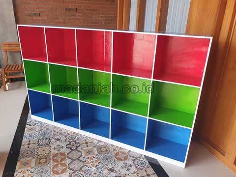 Produsen Lemari Loker Kayu PAUD TK Halmahera Tengah