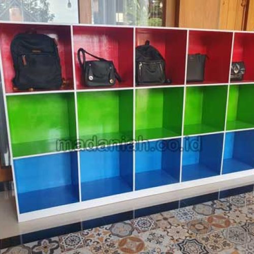 Produsen Lemari Loker Kayu PAUD TK Manokwari Selatan