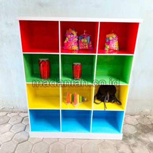 Produsen Lemari Loker Kayu PAUD TK Maybrat