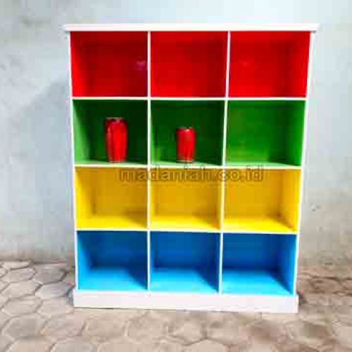 Produsen Lemari Loker Kayu PAUD TK Nias Produsen Lemari Loker Kayu PAUD TK Nias