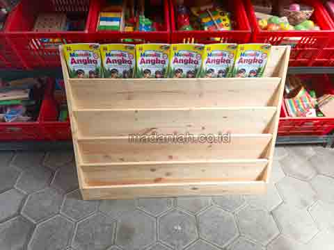 Produsen Lemari Loker Rak Kayu PAUD TK Lamandau