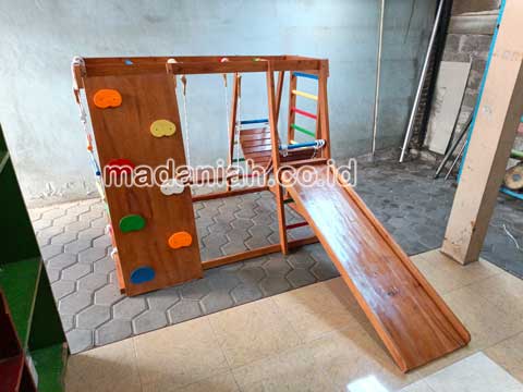 Jual Murah Playground Kayu Brakiasi Aceh Barat