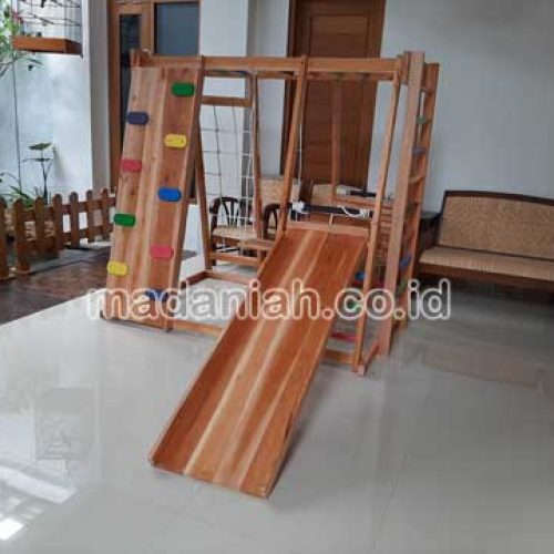 Jual Murah Playground Kayu Brakiasi Badung