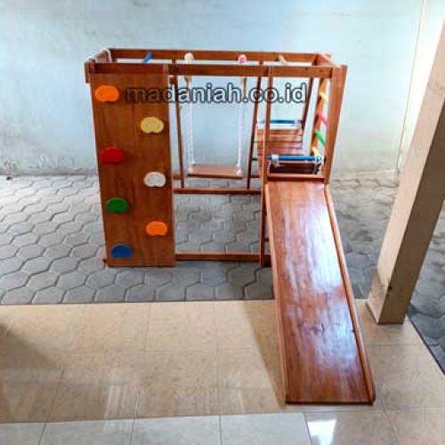 Jual Murah Playground Kayu Brakiasi Belu