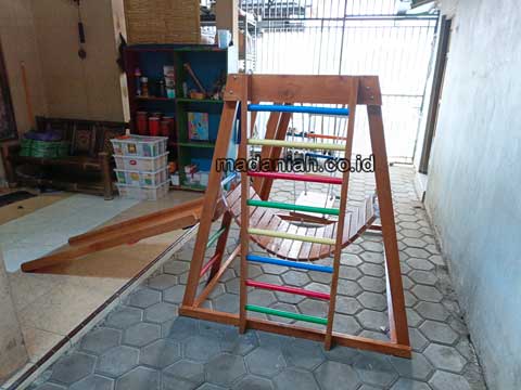 Jual Murah Playground Kayu Brakiasi Keerom