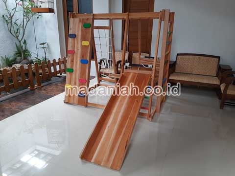 Jual Murah Playground Kayu Brakiasi Kota Mojokerto