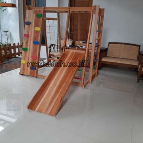 Jual Murah Playground Kayu Brakiasi Padang Pariaman Jual Murah Playground Kayu Brakiasi Padang Pariaman