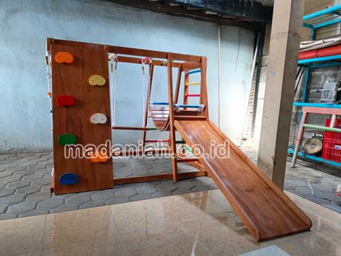 Jual Murah Playground Kayu Brakiasi Pidie
