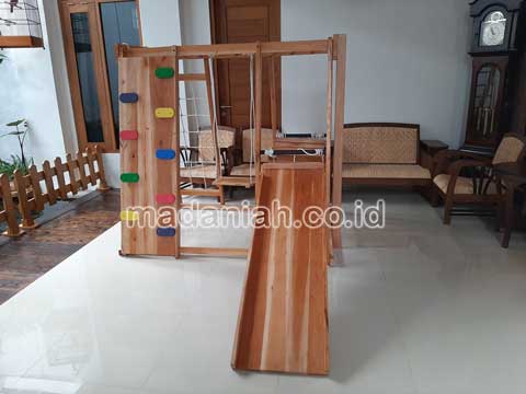 Jual Murah Playground Kayu Brakiasi Rembang