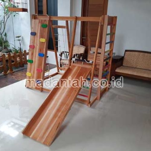 Jual Murah Playground Kayu Brakiasi Sampang Jual Murah Playground Kayu Brakiasi Sampang