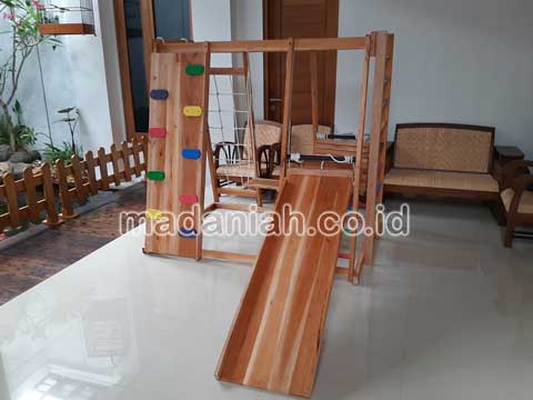 Jual Murah Playground Kayu Brakiasi Sumenep