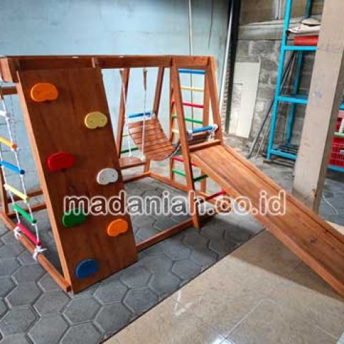 Jual Murah Playground Kayu Brakiasi Ternate