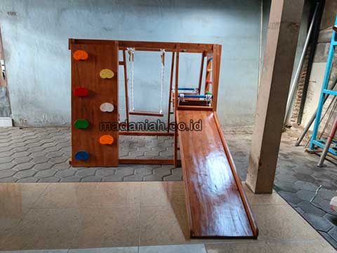 Jual Murah Playground Kayu Brakiasi Timor Tengah Selatan