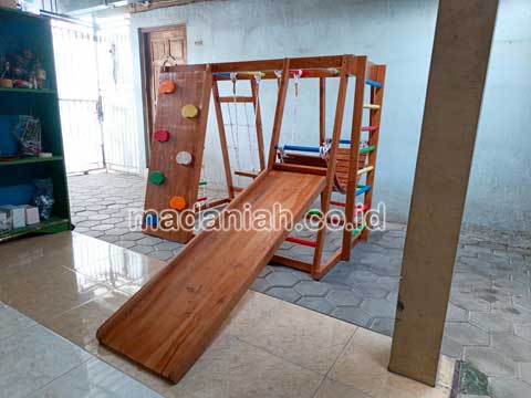 Jual Playground Kayu Brakiasi Batang Murah