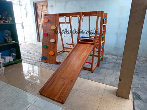 Jual Playground Kayu Brakiasi Belitung Harga Murah