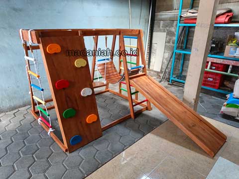 Jual Playground Kayu Brakiasi Belitung