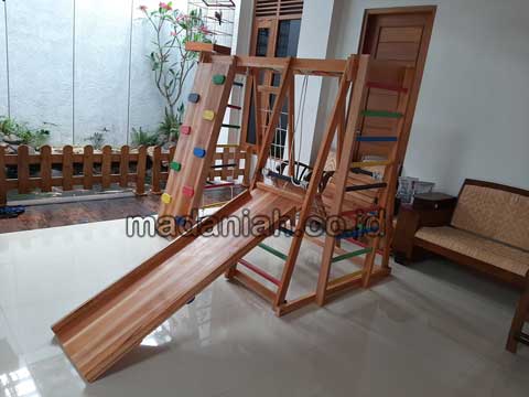Jual Playground Kayu Brakiasi Brebes