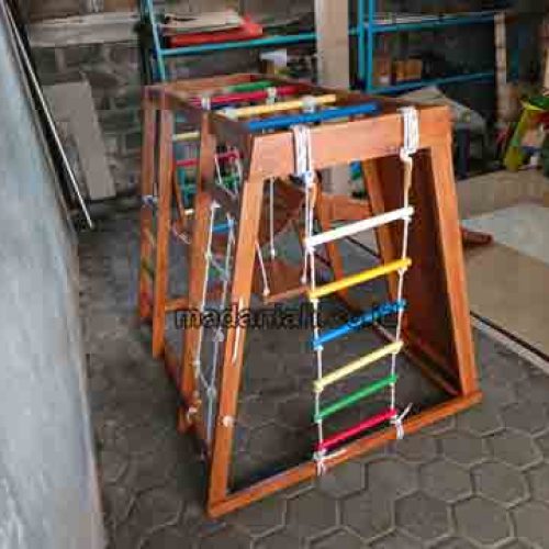 Jual Murah Playground Kayu Brakiasi Deiyai