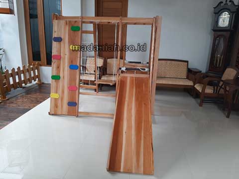 Jual Playground Kayu Brakiasi Flores Timur