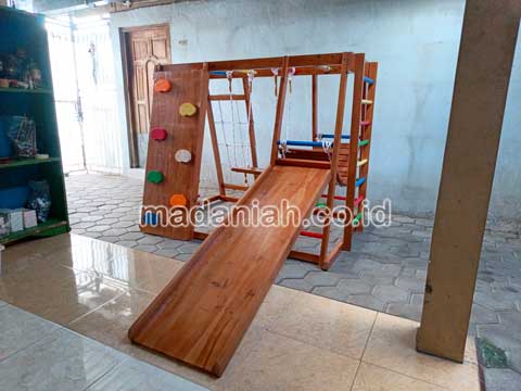Jual Playground Kayu Brakiasi Grobogan Murah