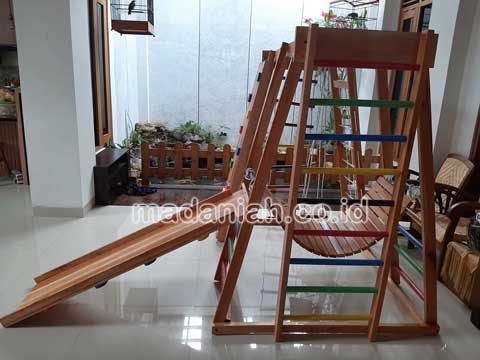 Jual Playground Kayu Brakiasi Jombang Berkualitas